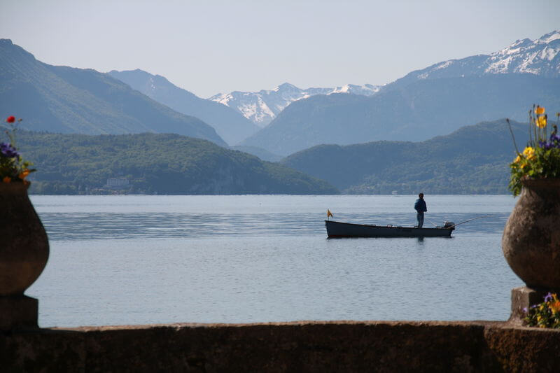 peche lac annecy