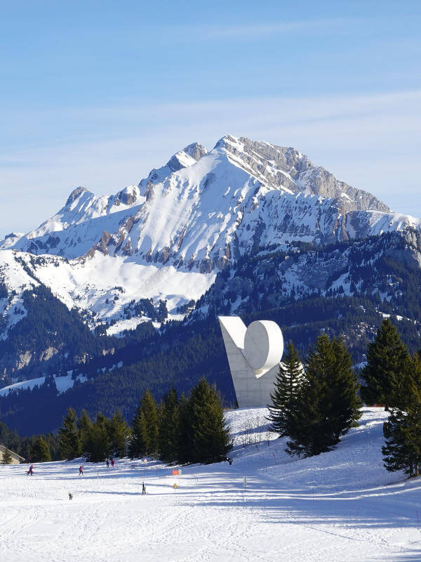 Plateau des Glières monument glieres Monument National à la Résistance