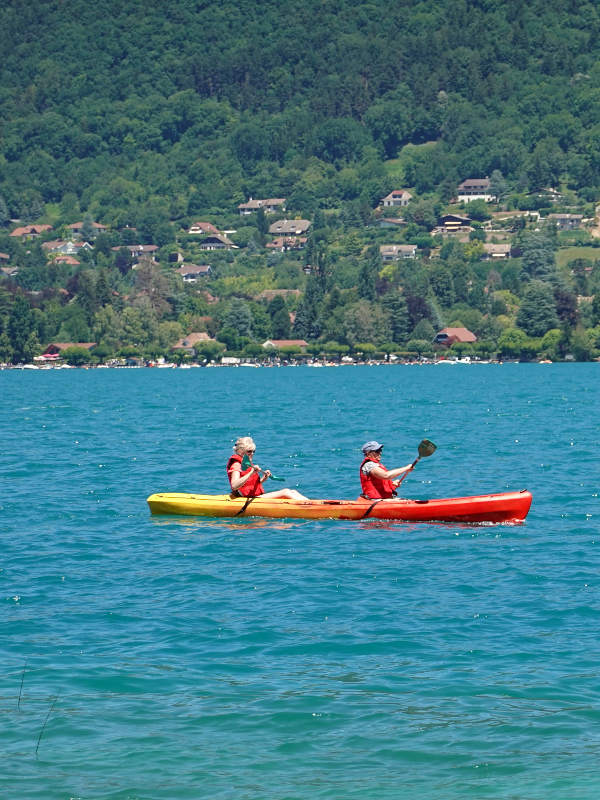 Saint Jorioz kayak lac annecy Kayak sur le lac d'Annecy