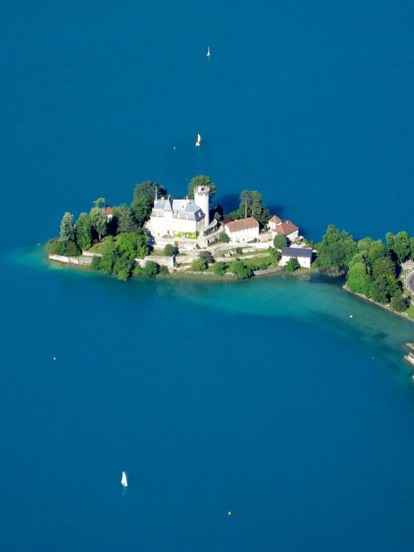 Photos et vidéos d'Annecy chateau Ruphy Château de Rufy à Duingt