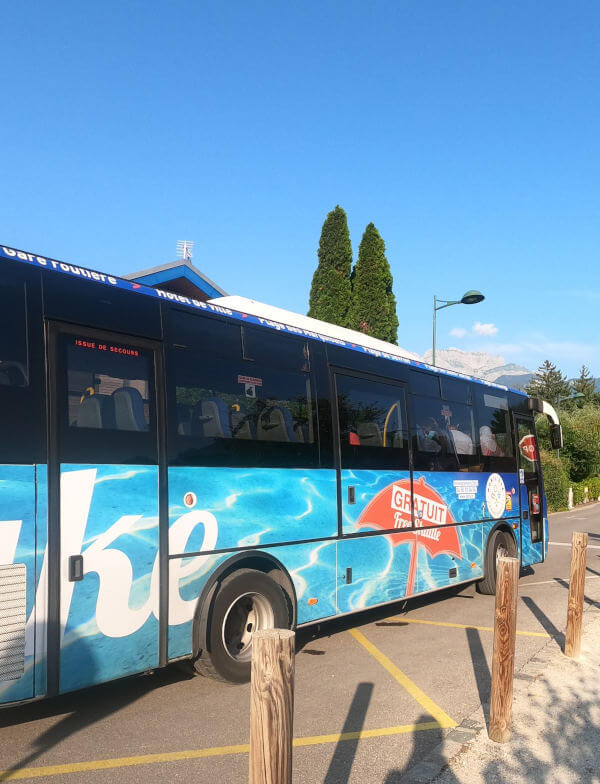 Saint Jorioz bus lac annecy bus autour du lac d'Annecy