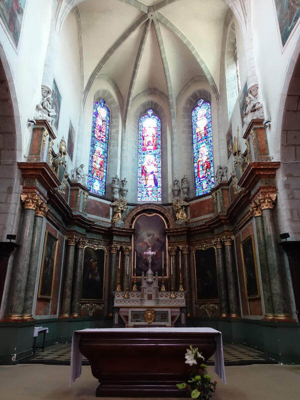 Cathédrale Saint-Pierre interieur cathedrale saint pierre Intérieur de la Cathédrale Saint Pierre